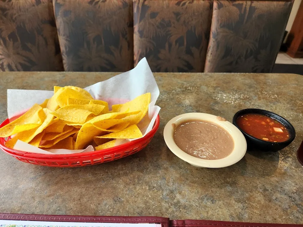 Chips and Salsa with Beans